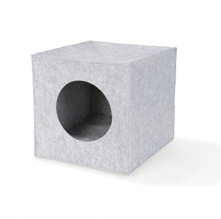 Nowy filcowy domek dla kota