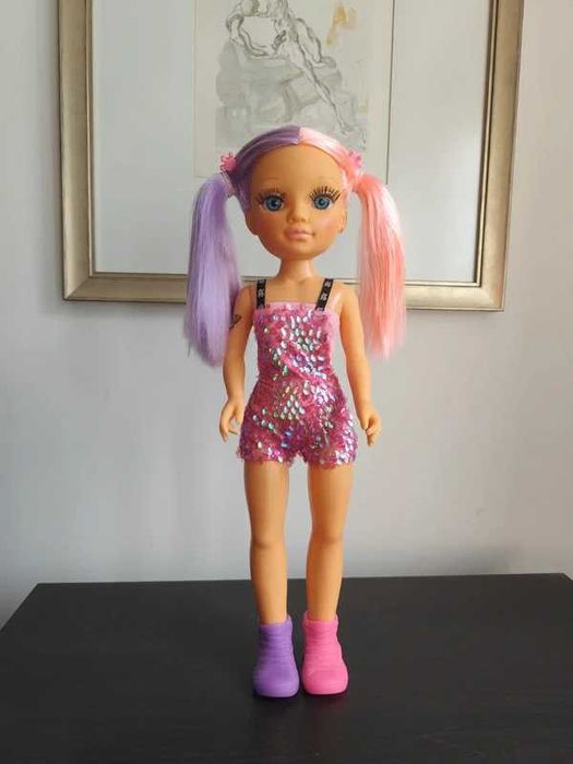 Boneca Nancy da Famosa 700017335 "Todos os Dias uma Tatuagem"