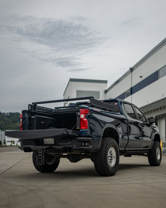 SwingCase skrzynka organizer na pakę Chevrolet Silverado GMC Sierra pa