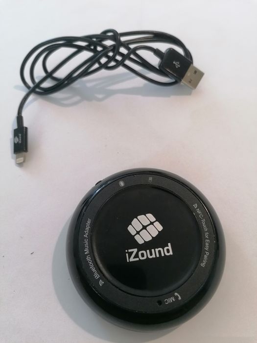 Transmiter NFC, bluetooth iZOUND