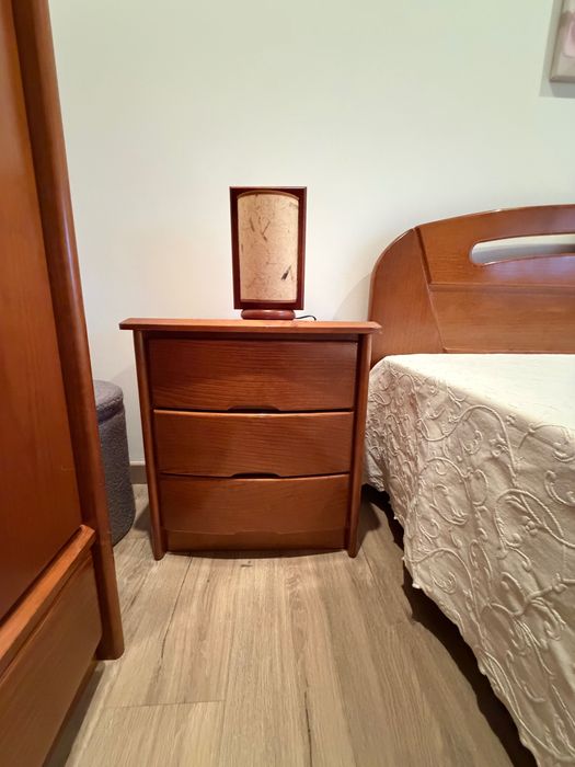 Quarto completo em muito bom estado