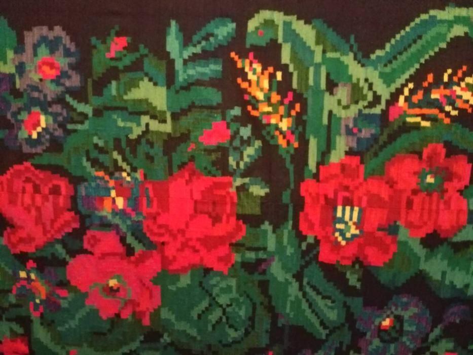 Килим ручної роботи