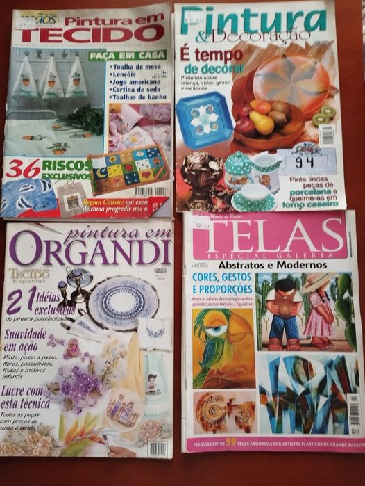 Várias revistas de crochê e pintura em tecido