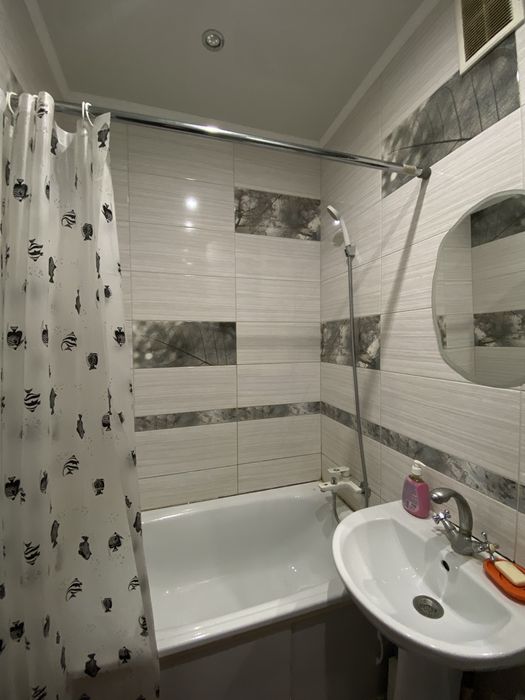 Посуточно почасово  квартира на 4 Заречном Академия Полиции Терра 44