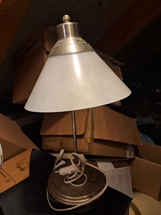 2 Lampy do sypialni ikea Kroby, średnica klosza 21,5cm, wysokość klosza 9cm
