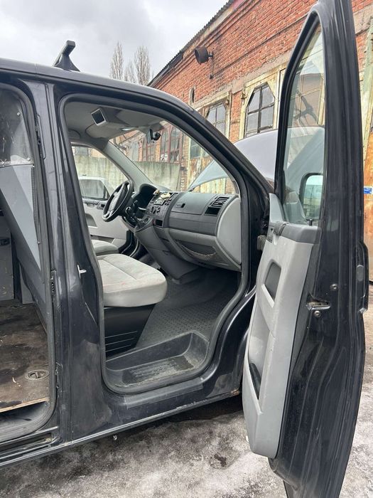 Volkswagen Transporter 5 авто для ЗСУ