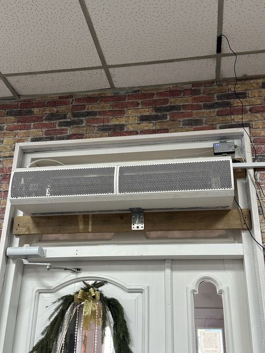 Теплова завіса Thermoscreens C1000E EE NT, Термоскрін