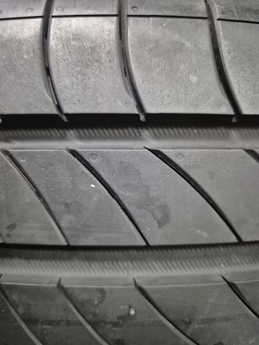Шини 215/55/18, Michelin - стан нових,  (303)