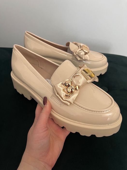 Buty mokasyny loafersy wsuwane pół buty kokarda wiosna  rozmiar 37