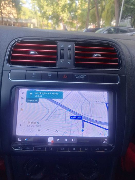 Volkswagen Polo 1.2 Gasolina 2010 com 150 mil km AC e CarPlay