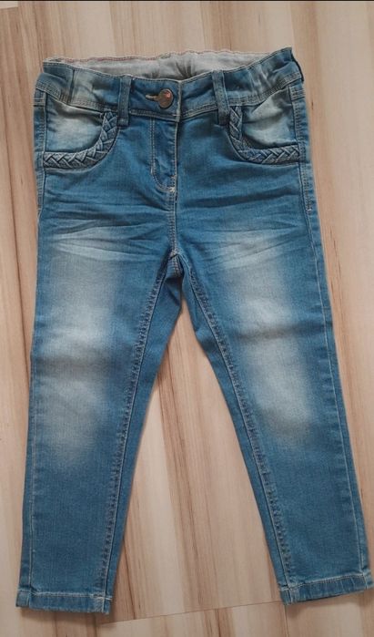 Spodnie jeans 116