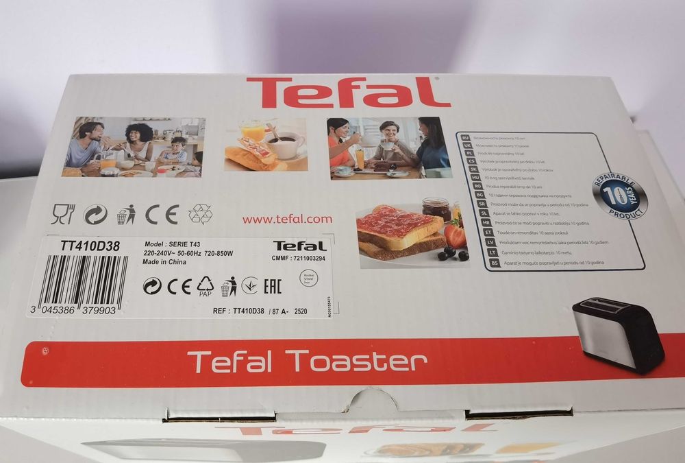 Toster opiekacz Tefal TT410D38 Express czarny / stal