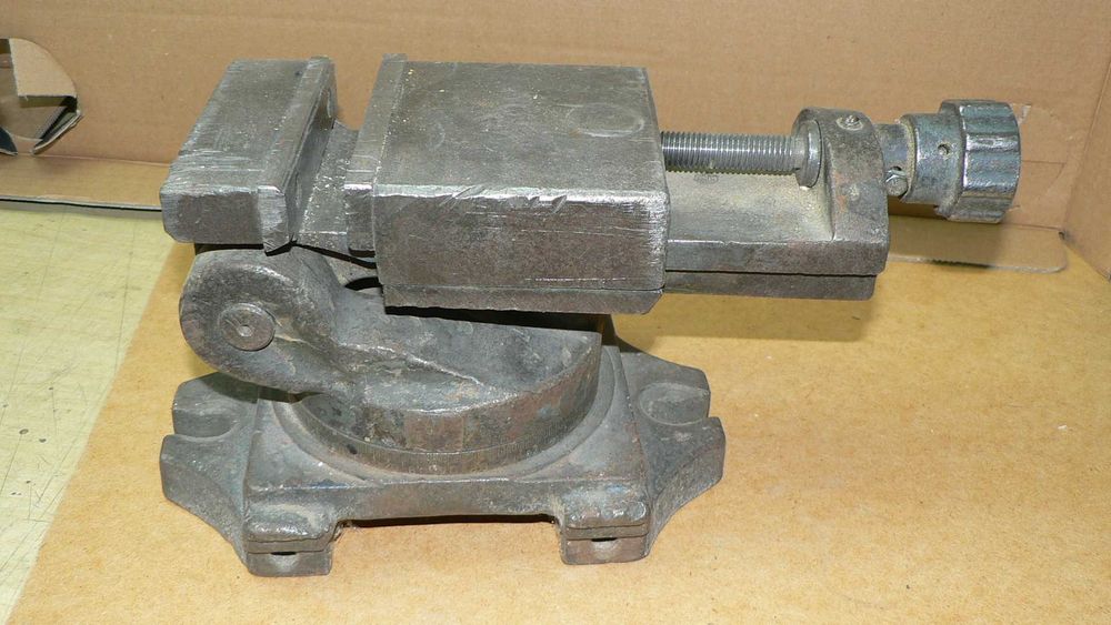 Imadło maszynowe kątowe skrętne szczęki 100 mm
