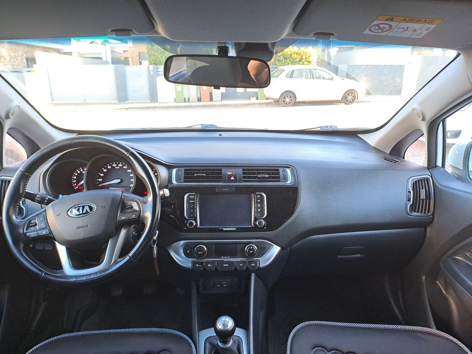 Kia Rio 1.2 gasolina