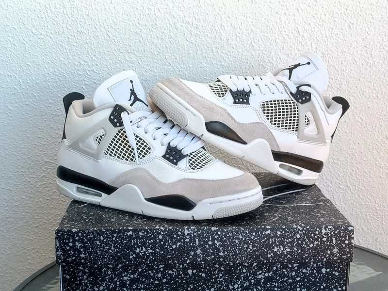 jordan 4? Military black 39