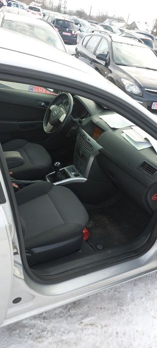 Опель Астра бензин