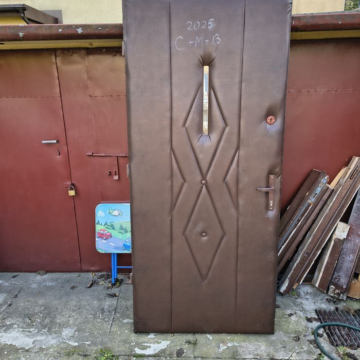 Drzwi zewnętrzne z izolacją  ,dwie wkładki