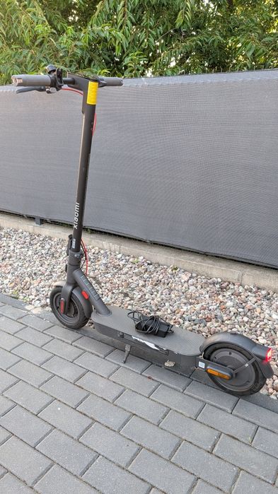Xiaomi 4 PRO 2gen 60km 400W 10" oświetlenie LED