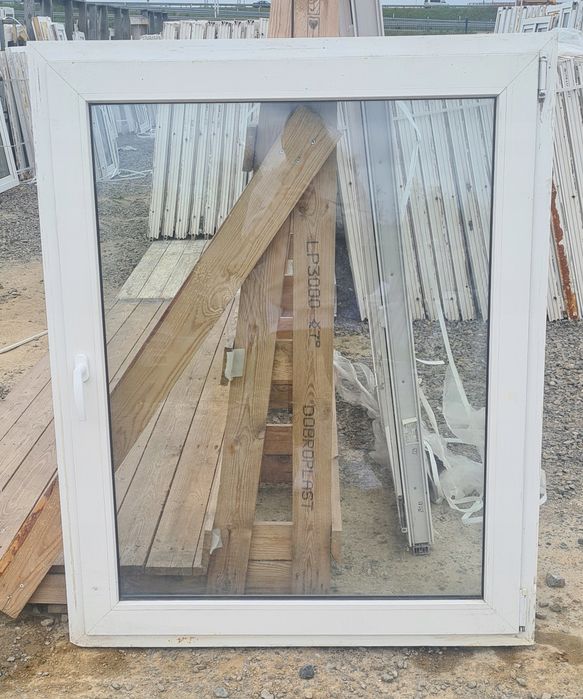 OKNO KacprzaK 112X138 OKNA Używane Plastikowe PCV Białe Lider Okna OLX
