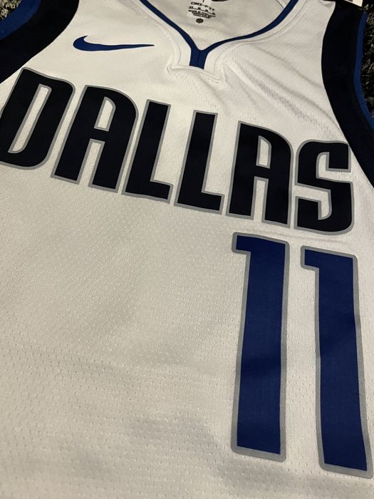 Portes grátis - Camisola NBA Irving Dallas M