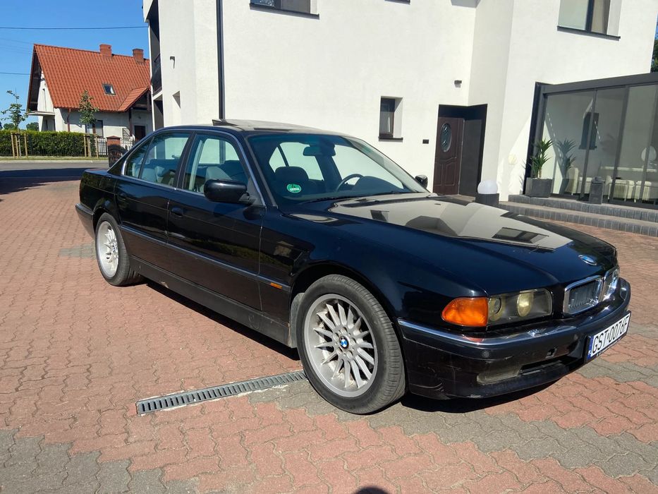 BMW Seria 7