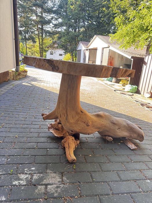 Stolik  do ukończenia
