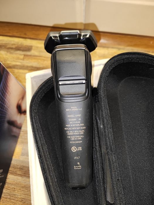 Электробритва Philips norelco shaver 9000 модель 9987/85