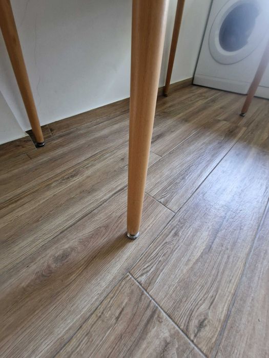 Mesa de Jantar Retangular + Conjunto de 4 Cadeiras Brancas