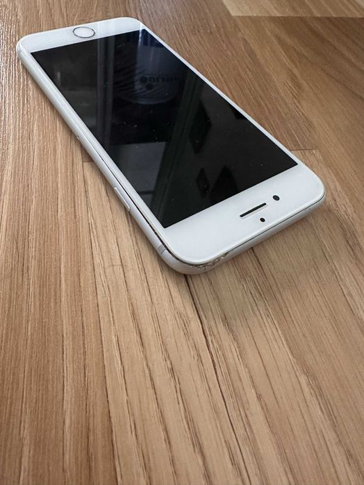 IPHONE 7, 8 gold