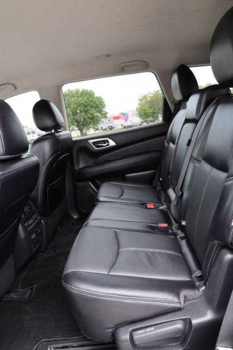 2020 Nissan Pathfinder SL