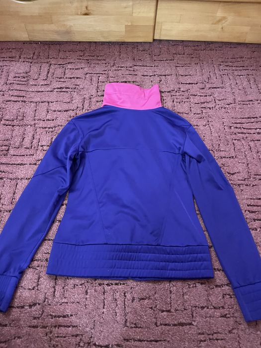 Фіолетова кофта Adidas.