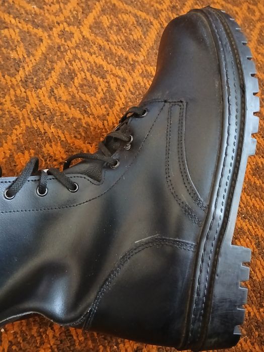 Берци сапоги шкіряні