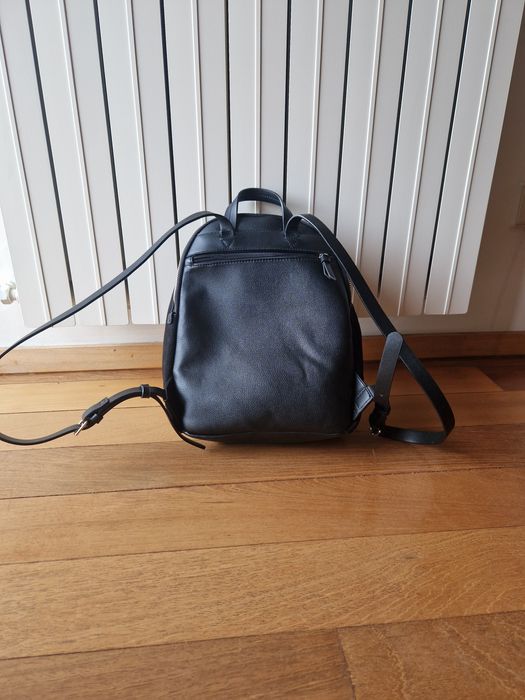 Mochila de mulher preta "Parfois"