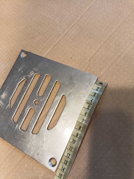 Kratka odpływowa kanalizacja nierdzewna 145