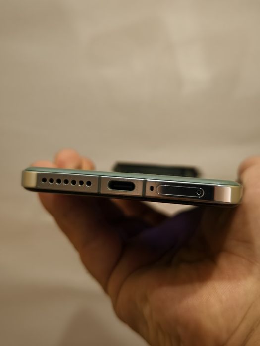 Xiaomi Mi 14 pro 12/256,CN