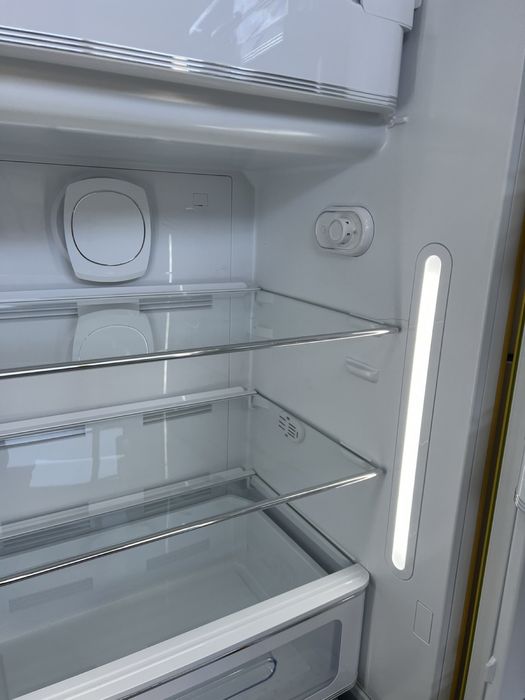 Холодильник Smeg FAB 28 LYW3