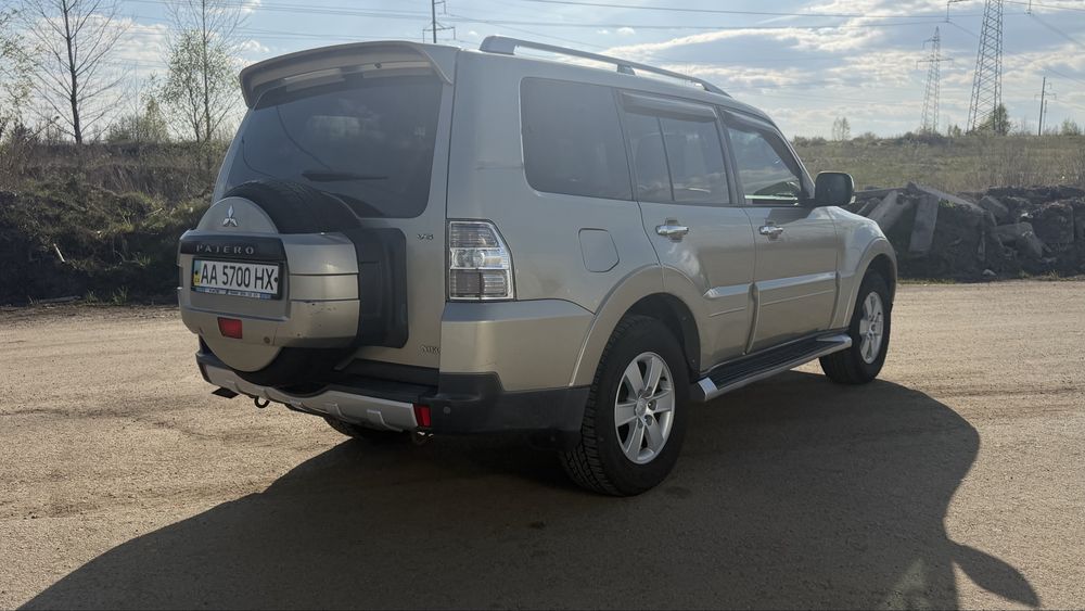 Mitsubishi Pajero Wagon 3.0