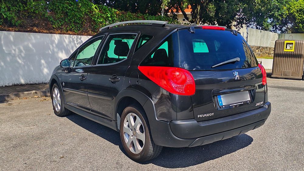 Peugeot 207 SW Outdoor 1.6HDI 110cv- Excelente