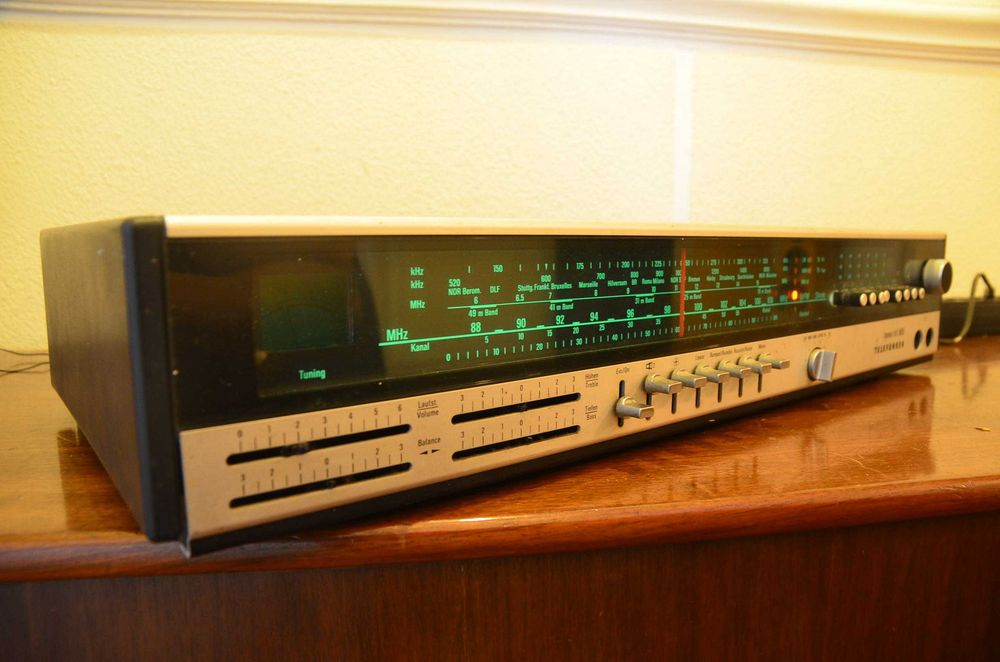 Amplificador/ receiver Telefunken Hymnus 5050