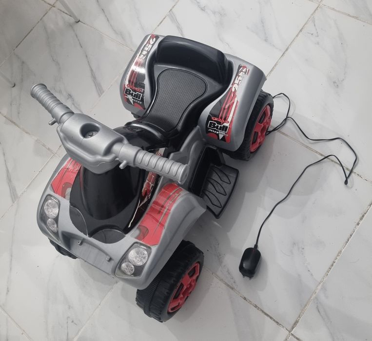 Mota Electrica para arranjar não ta Carregar a Bateria