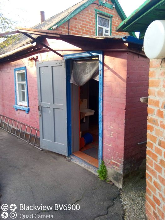 Здам окремий флігель в центрі міста