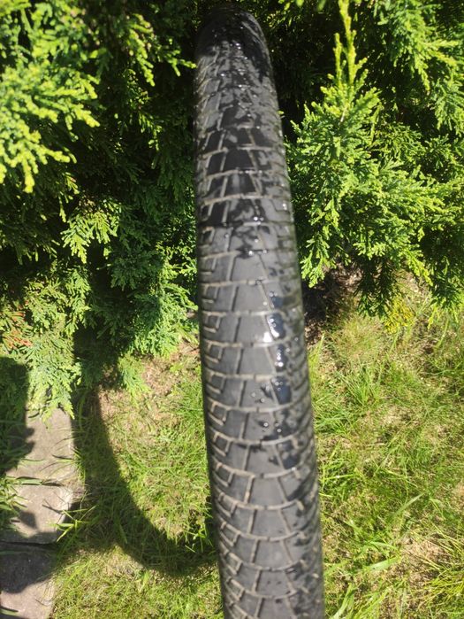 Opona rowerowa o wymiarach 27,5 X 2.00