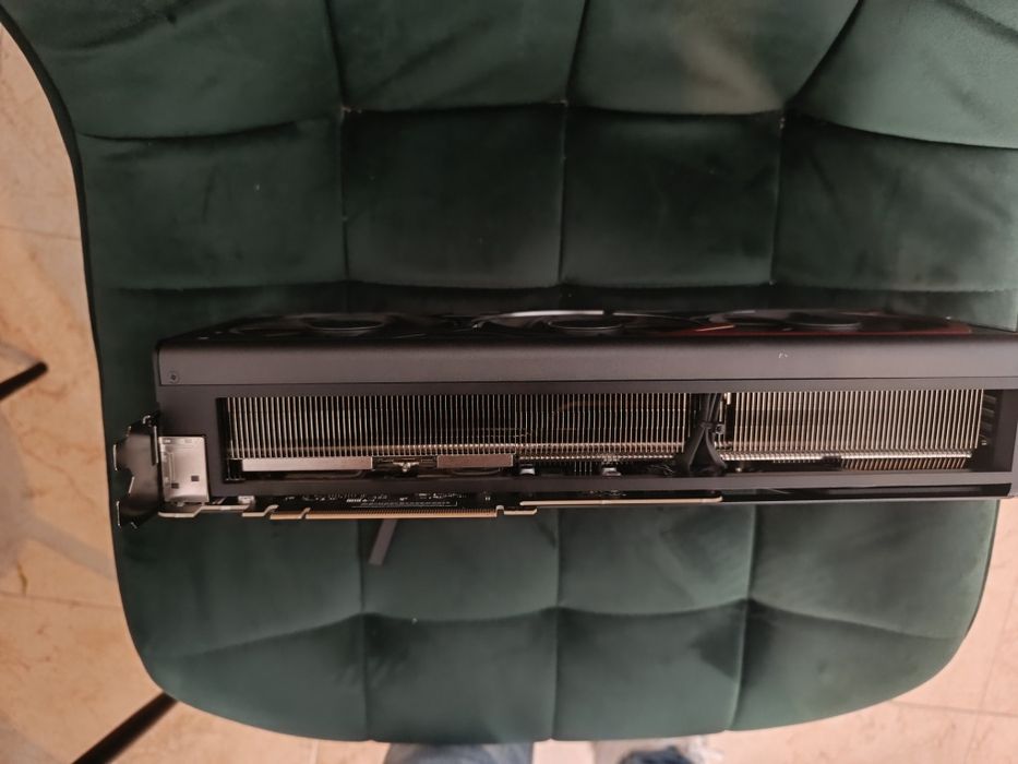 Asus 4090 STRIX 24GB C/ garantia - excelente estado