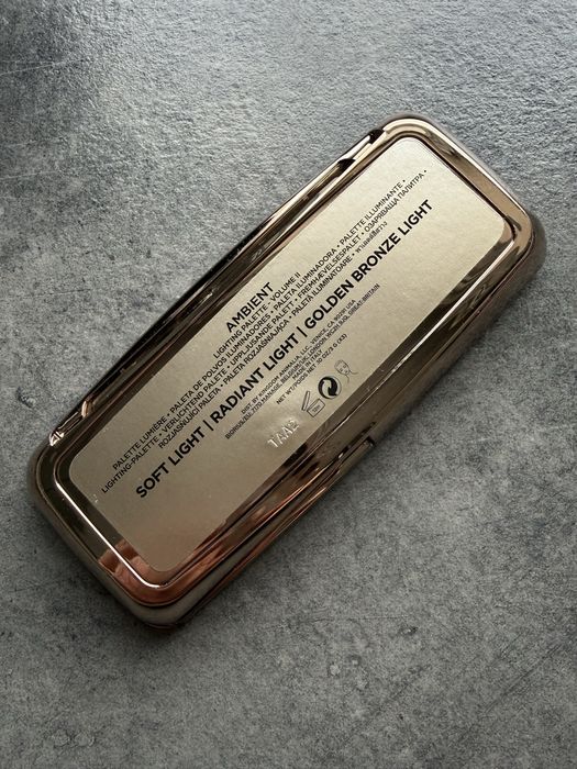 Hourglass Ambient Lighting Palette - Volume II