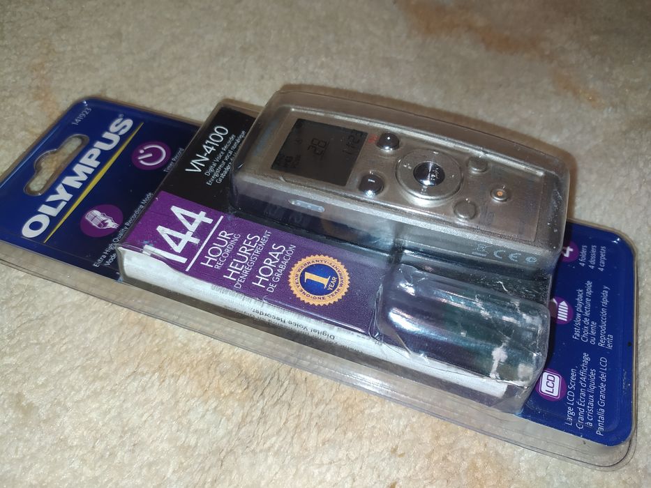 цифровой диктофон Olympus VN-4100