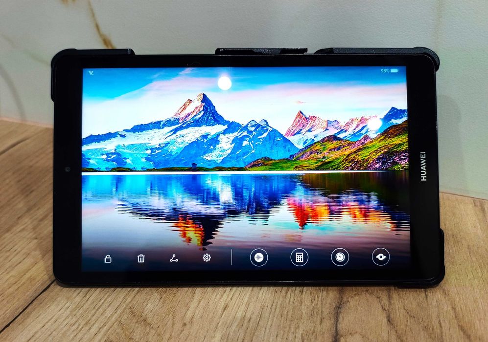 Tablet HUAWEI MediaPad M5 Lite 8" 3/32 GB Wi-Fi