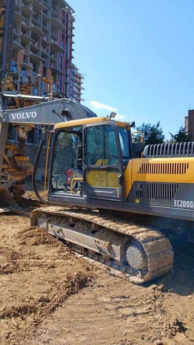 Послуги екскаватора