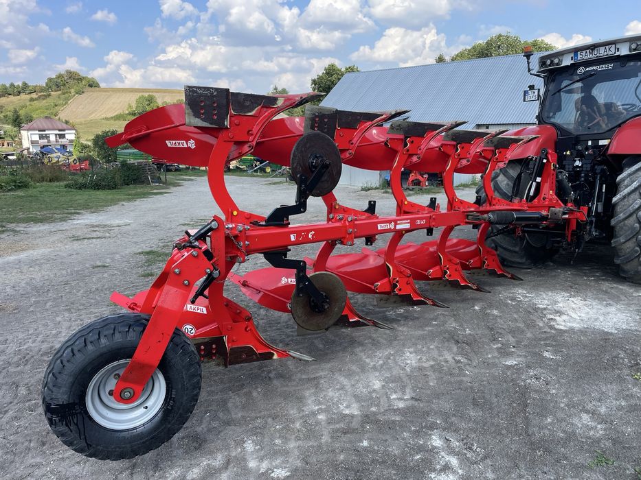 Pług obrotowy Akpil KM180 4+1