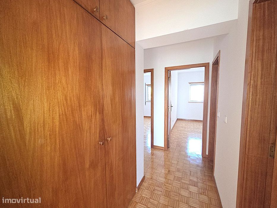 MONTE DA CAPARICA - T3 com Parqueamento