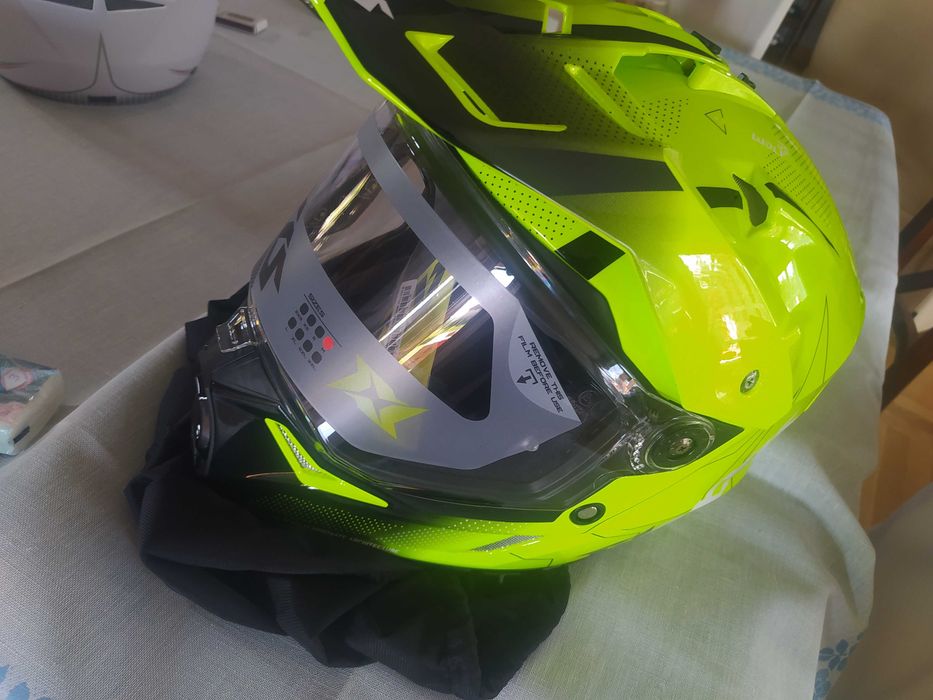 super kask  i cena Axxis Wolf blenda szyba nowość